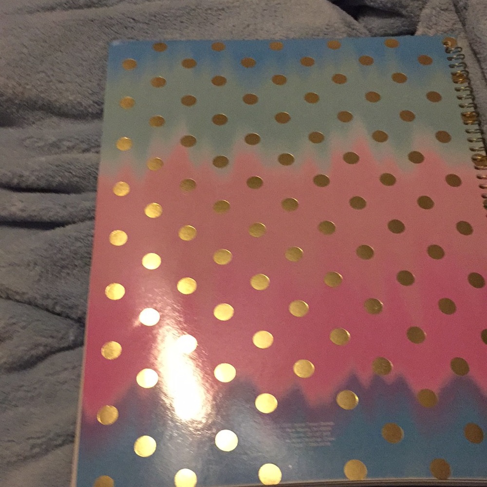 Note book - Picture 3 of 3